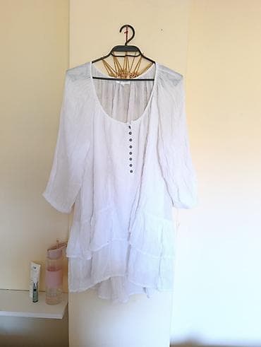 Bela tunika/haljina od laganog, prozračnog materijala, idealna za leto na lalafo.rs Bela tunika/haljina od laganog, prozračnog materijala, idealna za leto