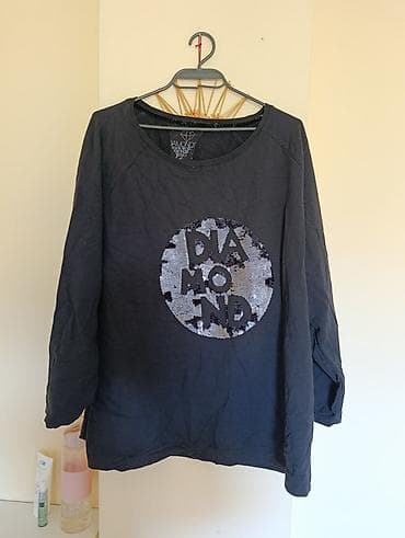 Kvalitetna dukserica kao nova kupljena u Nemackoj VEL XL na lalafo.rs Kvalitetna dukserica kao nova kupljena u Nemackoj VEL XL