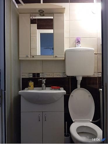 barajevo prodaja kuca: Nameštena garsonjera – kompaktna kuhinja i dnevni prostor - — 5