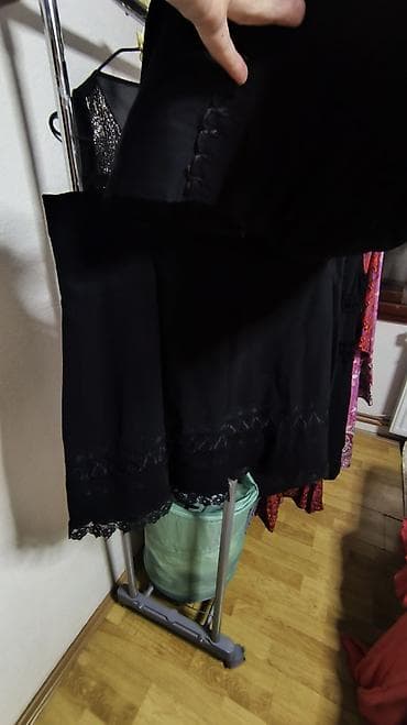 domaći veš: Damski crni set: korset + suknja - Boja: crna - Gornji deo: kratki — 5