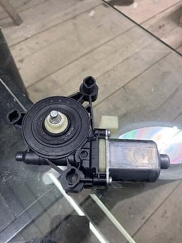 wurth pegla za cevi: MOTORIC PODIZACA STAKLA ZA AUDI A3 - 5Q0959802B | Motoric prednjih — 1