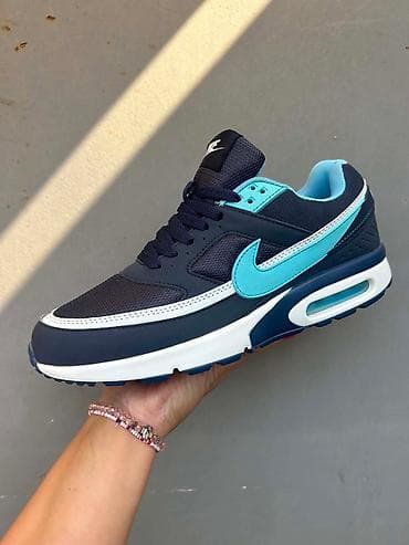 nike air d: Nike Air Max
 41-46
1 par 3200 din
2 para 5200 din. ss — 1