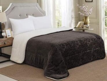 vuneni jorgani kupujemprodajem: Jorgan mikro pliš krzno Dimenzije-200*220(sa radom) 200*200 (štepani) — 12