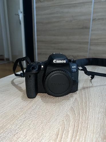 kupujem prodajem tablet: Prodajem canon 77d i celu opremu uz njega Odmah da krenem na stvar — 1