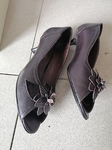 pantalone laura t: Ženske kožne salonke na štiklu, braon boje - Materijal: prirodna koža — 2