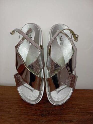 ysl sandale: Sandals, 38 — 1