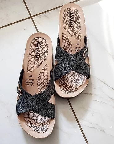 Papuče 40, bоја - Crna