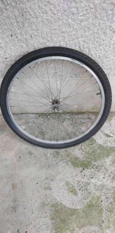 bmx na prodaju: Bicikl alu prednji i zadnji tocak sa 1 brzinom(Bez kontre) guma — 6