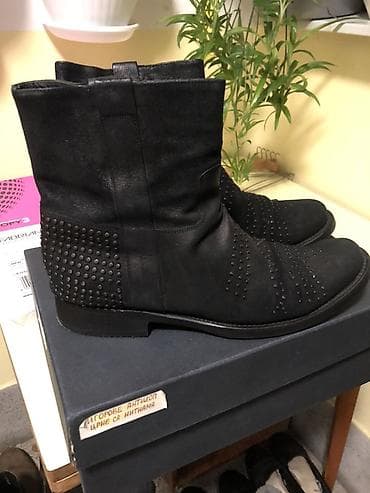 Sandale i papuče: Crne kožne čizme sa nitnama - Materijal: prirodna koža, spolja i — 3