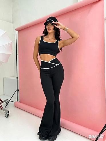 cena cigara: Cena 2400
S M L — 1