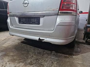 a3 3.2: ZADNJI BRANIK SIVA BOJA Z157 ZA OPEL ZAFIRA | Stanje vidljivo na — 2