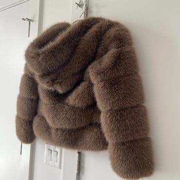 Winter jackets: M, With lining, Faux fur, color - Brown — 1