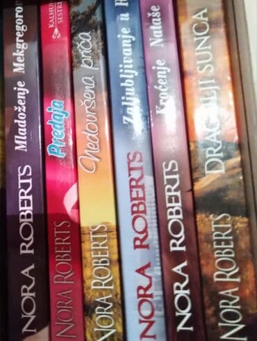 elektricni tricikl novi sad: Nora roberts 13 knjiga. Novi!! Komplet 2800. Kom 250 — 3