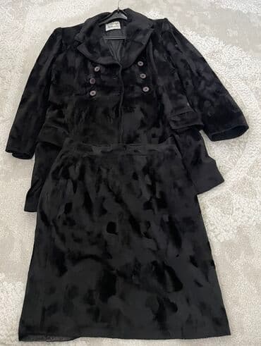 Kostimi: L, XL, Jednobojni, bоја - Crna — 1