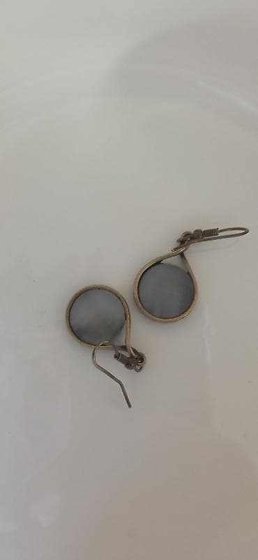 Belts: Starinske minđuše — 3