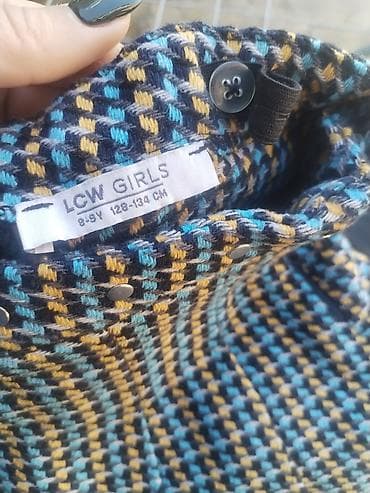 njujorker suknje: Waikiki suknja za devojcice vel 128,134 — 2