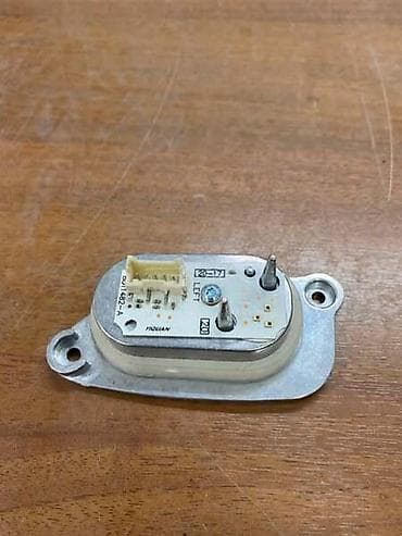 bacva za gorivo: MODUL FARA ZA AUDI A3 - 90070222 | Balast fara za Audi A3 8V Xenon — 2