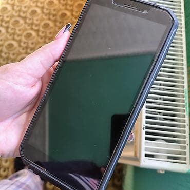 aparat za hlađenje vode: Oukitel robusni pametni telefon - Kućište ojačano gumiranim ivicama — 3