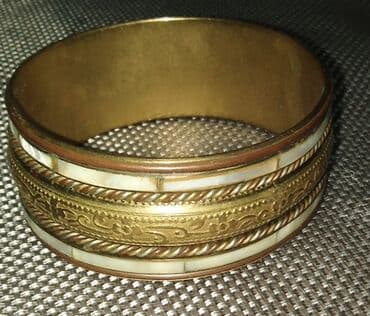 Accessories: METALNA SA, SEDEFOM — 2