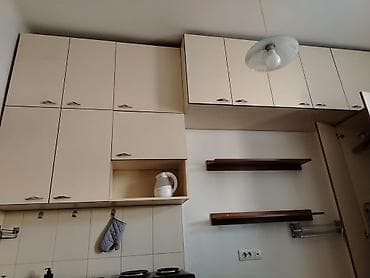 Nekretnine: Izdaje se nameštena soba Beograd – Centar Stari Grad Izdajem nameštenu — 9