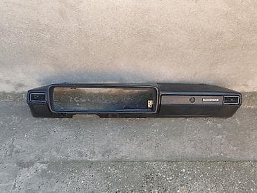 Instrument tabla Lada 2107 Riva, Lada 2104 Karavan br.4. Polovno