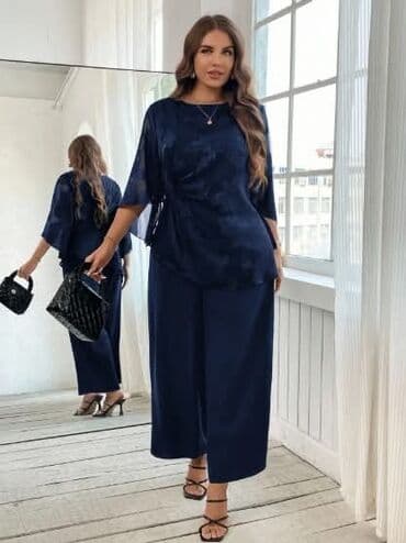 kompleti za žene: Cena 2900din Vel 0XL,1XL,2XL,3XL,4XL Poručuje se,isporuka za nedelju — 1