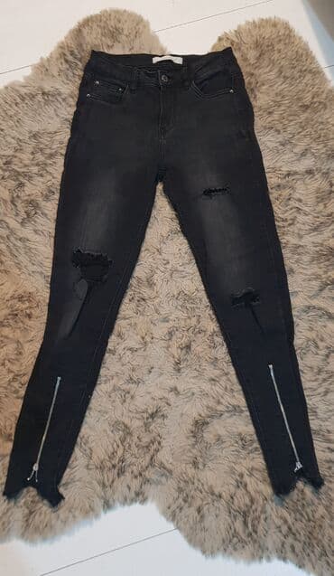 nike air max plus black silver white: Farmerke crni teksas iscepkane sa rajfislusima na nogavicama.Imaju — 2