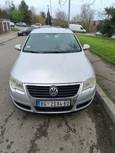 lancia ypsilon 2005: Volkswagen Passat: 2 l | 2005 year Limousine — 5