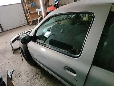 bure za benzin: LEVA VRATA CLIO 2 ZA RENAULT CLIO — 1