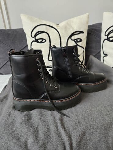 klompe sa vazdušnim đonom: Ankle boots, Opposite, 37 — 2