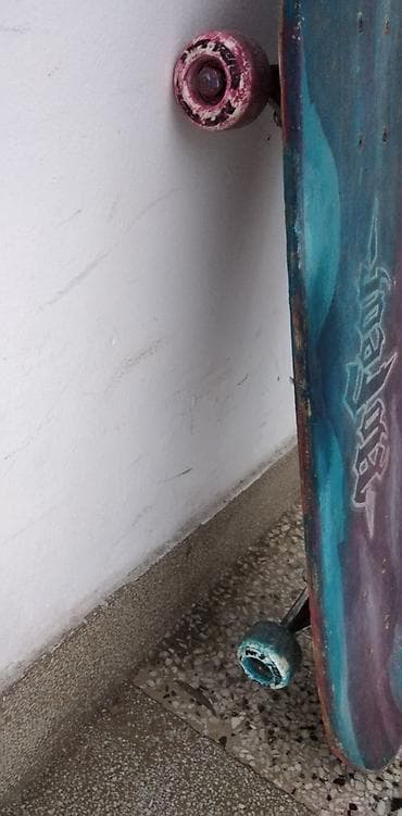 sacuvane slike: Skateboard dužine 67 cm, širine 19,5 cm, polovan Skateboard dužine 60 — 4
