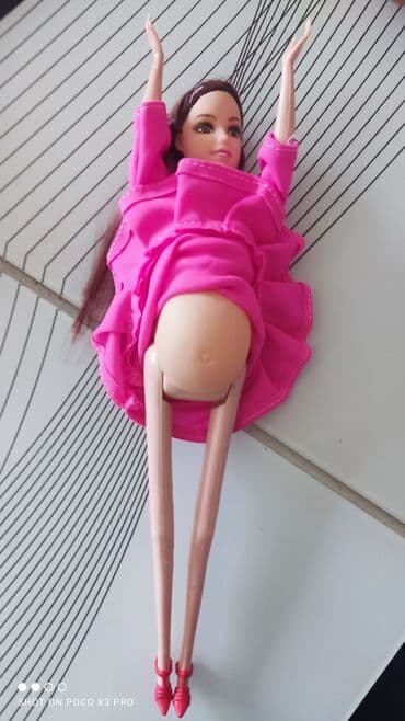 gimnastika za bebe: Barbika trudnica za sada ove dve varijante. Stomak se skida pa bude — 6