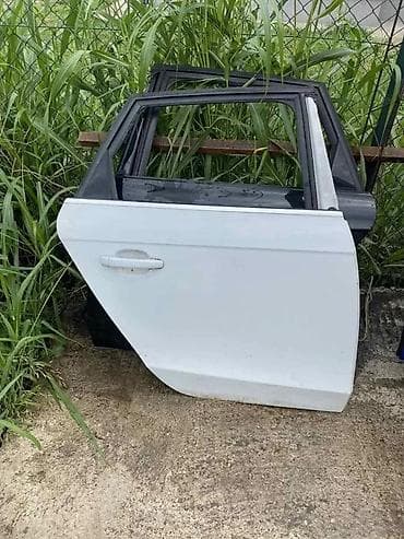 dm tapi: AUDI A4 B8 ZADNJA DESNA VRATA BELA BOJA | Audi delovi zemun — 5