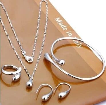 Jewellery: Jewellery sets — 2
