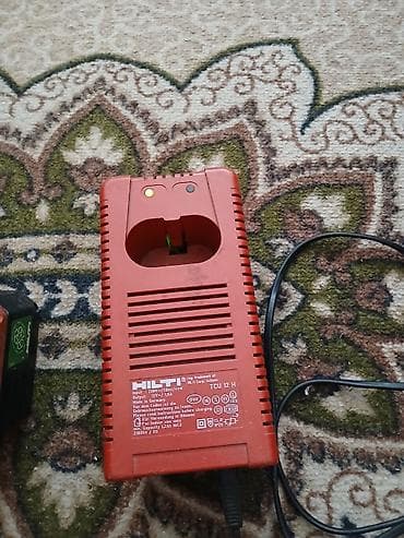 uglovka za beton: Hilti akumulatorska bušilica/odvijač set - Model bušilice: Hilti SB — 2
