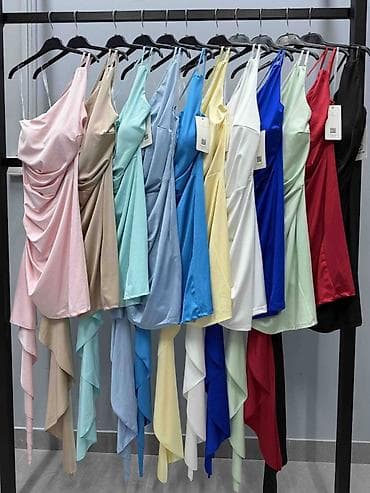 Haljine: ✅Elegantna haljina na jedno rame
✅2300 din — 8