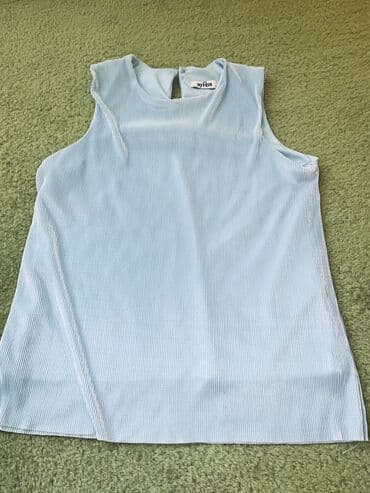 crop top c a: 7Arrows, M (EU 38), L (EU 40), bоја - Svetloplava — 1