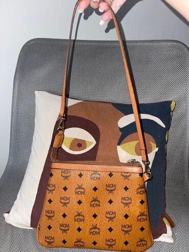 privezak za kljuceve na zvizduk: Shoulder bag, MC Collection, Material: Faux leather — 3