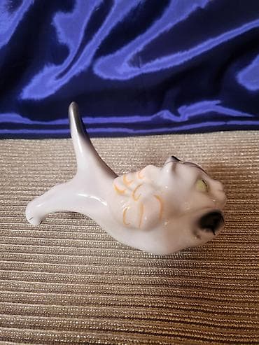 hello kitty i prijatelji: Figura macak,nova alba julija 70te. Nova figura,mereni — 7
