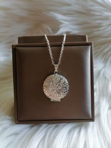 kutija za nakit za devojcice: Pendant necklace — 5