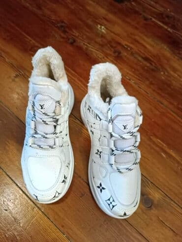 steve madden patike sa cirkonima: Odlični modeli na fazon Louis Vuitton patika sa krznom, na sezonskom — 4