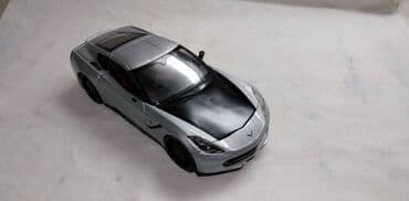 rubi 24 epizoda sa prevodom: Maisto Corvette Stingray 20141:24 fali d.retrovizor,prednja hauba — 1