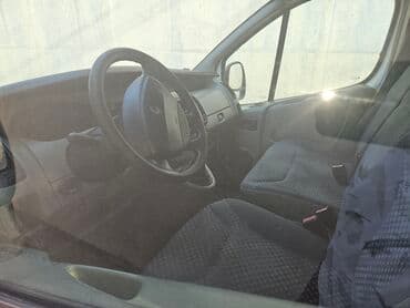 Donji delovi trenerke: Renault 5: 0.5 l | 2007 г. 250000 km Minibus — 2