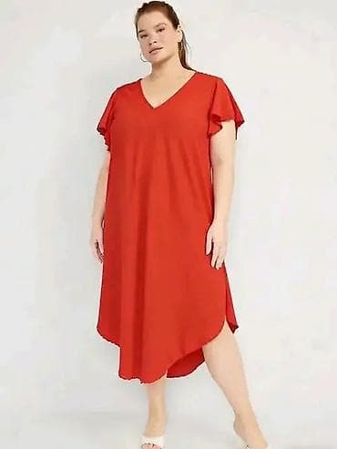 crvena perika: Ženska plus size haljina – model 30018 - Kroj: opušten A‑kroj, blago — 1