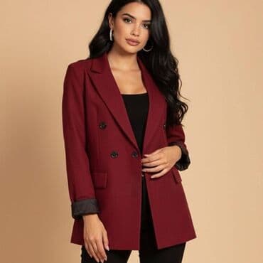 Women's Pants, Jeans, Shorts: 💫Ženski blejzer – dvoredno kopčanje💫
2999 din — 3