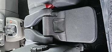 prag automobila: SREDNJA KONZOLA ZA RENAULT SCENIC — 2