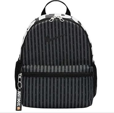 ski kaciga za decu: NIKE Brasilia JDI Mini Backpack NOVO FZ — 2