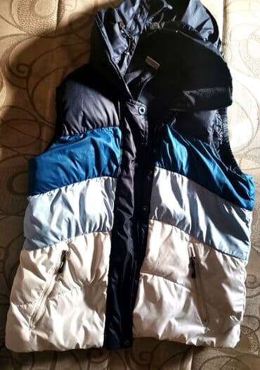 nike jakna sportswear therma fit repel: Nike prsluk original. Nema ostecenja.12 god. Decaci — 2