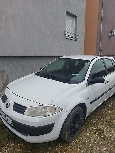 Prodaja automobila: Renault Mégane II, bele boje, hečbek sa 5 vrata. Pogonsko rešenje sa — 2
