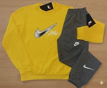reebok pump cena: Dečiji kompleti dostupni 10 14 16. Cena 2500 dinara — 1